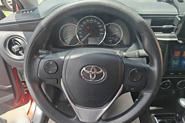 Used Toyota Levin 2017 Revised 185T CVT Elite Edition China V Standard Steering Wheel