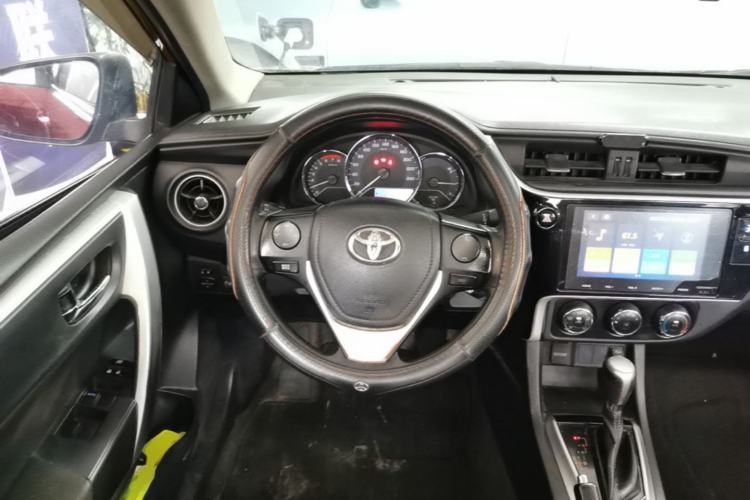 Used Toyota Levin 2017 Revised 185T CVT Elite Edition China V Standard Steering Wheel