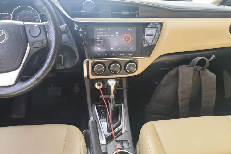 Used Toyota Levin 2017 Revised 185T CVT Elite Edition China V Standard Audio And AC Panel