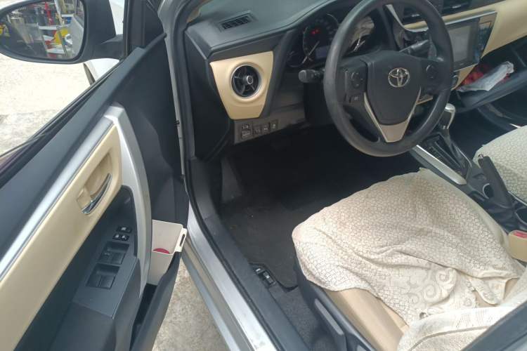 Used Toyota Levin 2017 Revised 185T CVT Elite Edition China V Standard Driver Seat