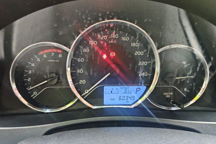 Used Toyota Levin 2017 Revised 185T CVT Elite Edition China V Standard Instrument Cluster