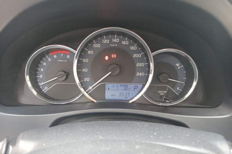 Used Toyota Levin 2017 Revised 185T CVT Elite Edition China V Standard Instrument Cluster
