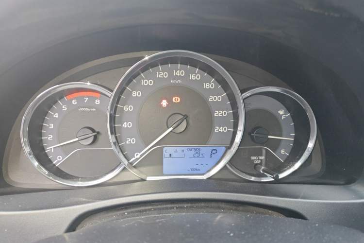 Used Toyota Levin 2017 Revised 185T CVT Elite Edition China V Standard Instrument Cluster