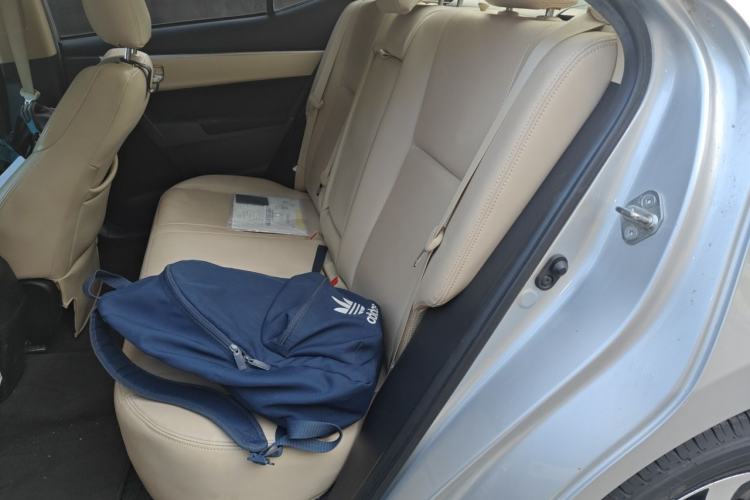 Used Toyota Levin 2017 Revised 185T CVT Elite Edition China V Standard Left Rear Seat