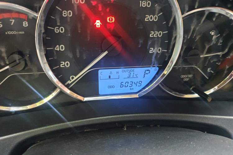 Used Toyota Levin 2017 Revised 185T CVT Elite Edition China V Standard Odometer Close Up