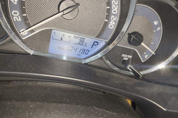 Used Toyota Levin 2017 1.2T G CVT Elite Edition Odometer Close Up