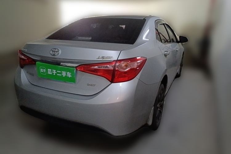 Used Toyota Levin 2017 Revised Version 185T CVT New Sharp Edition China VI Standard Rear Right 45 Deg