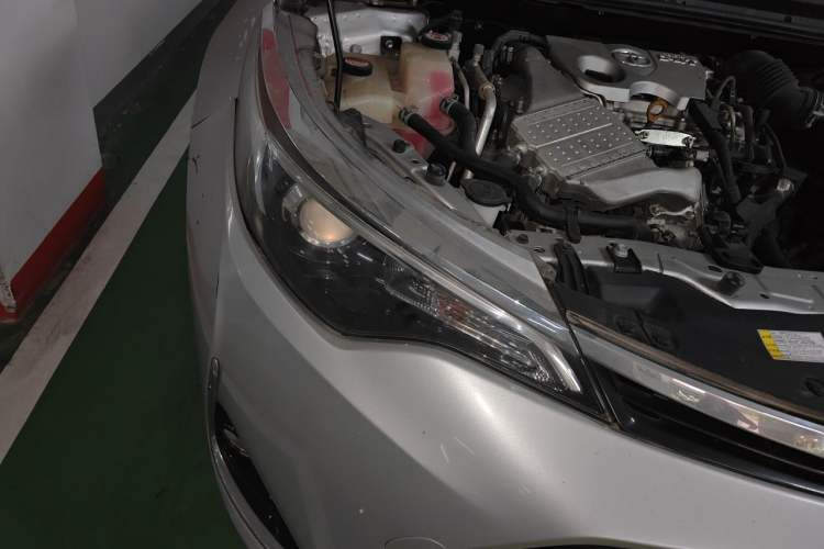 Used Toyota Levin 2017 Revised 185T CVT Elite Edition China V Standard Right Front Headlight