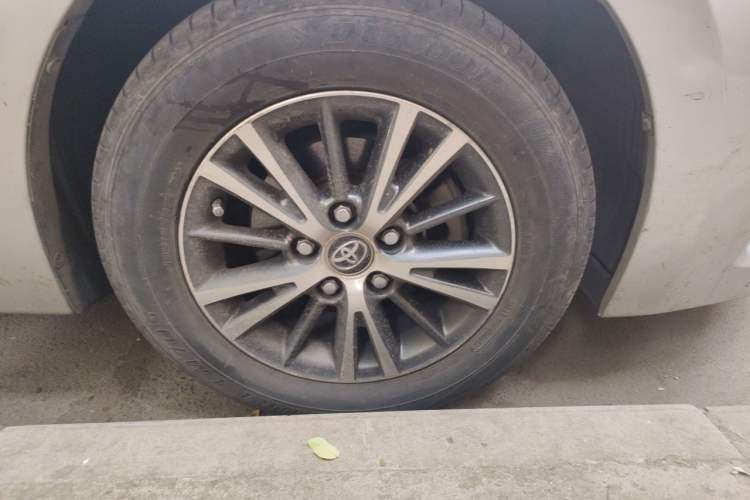 Used Toyota Levin 2017 1.2T G CVT Elite Edition Right Front Wheel Hub