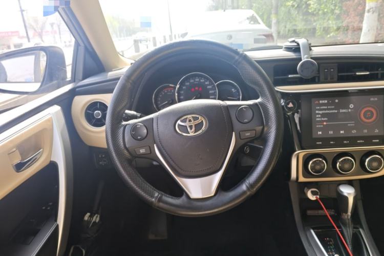 Used Toyota Levin 2017 Revised 185T CVT Elite Edition China V Standard Steering Wheel