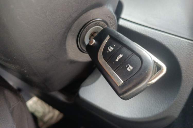 Used Toyota Levin 2017 Revised 185T CVT Elite Edition China V Standard Vehicle Key