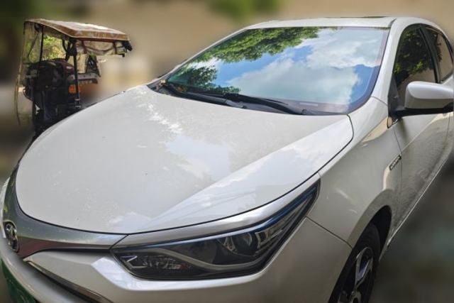 Toyota Levin 2017 Revised Dual-Engine 1.8H GS E-CVT Elite Sunroof Version China V Standard usado