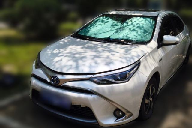 Toyota Levin 2017 Revised Dual-Engine 1.8H GS E-CVT Elite Sunroof Version China V Standard usado
