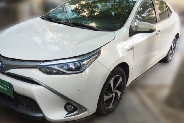 Gebrauchter Toyota Levin 2017 Revised Dual-Engine 1.8H GS E-CVT Elite Sunroof Version China V Standard