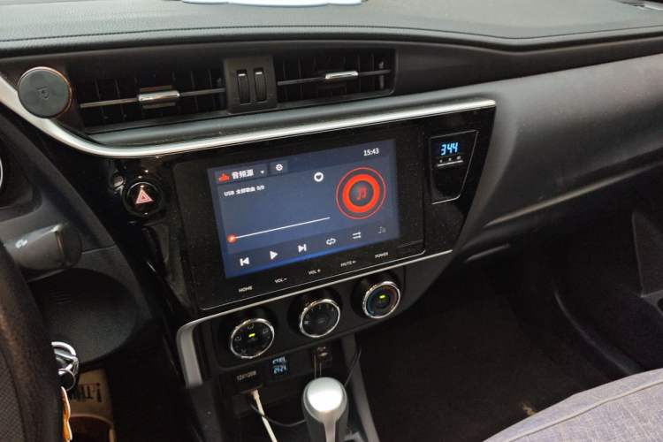 Used Toyota Levin 2017 Revised 185T CVT Elite Edition China V Standard Audio And AC Panel
