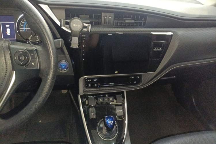 Used Toyota Levin 2017 Revised Dual-Engine 1.8H GS E-CVT Elite Sunroof Version China V Standard Audio And AC Panel