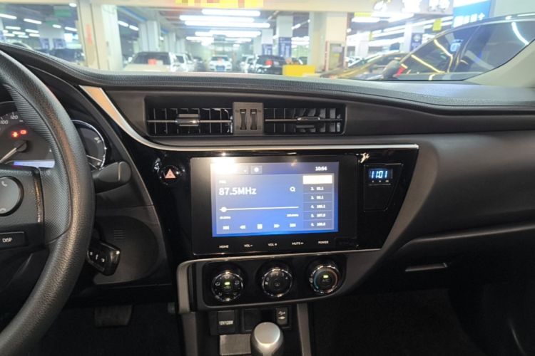 Used Toyota Levin 2017 Revised 185T CVT Elite Edition China V Standard Audio And AC Panel