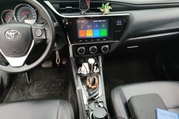 Used Toyota Levin 2017 Revised 185T CVT Elite Edition China V Standard Audio And AC Panel