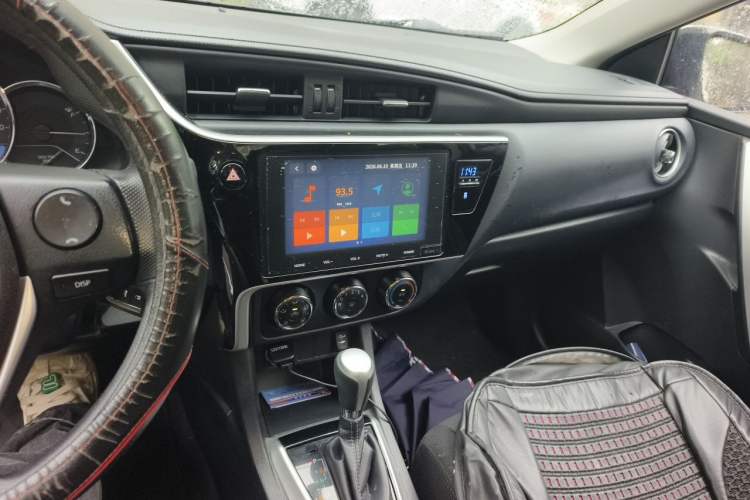 Used Toyota Levin 2017 Revised 185T CVT Elite Edition China V Standard Audio And AC Panel