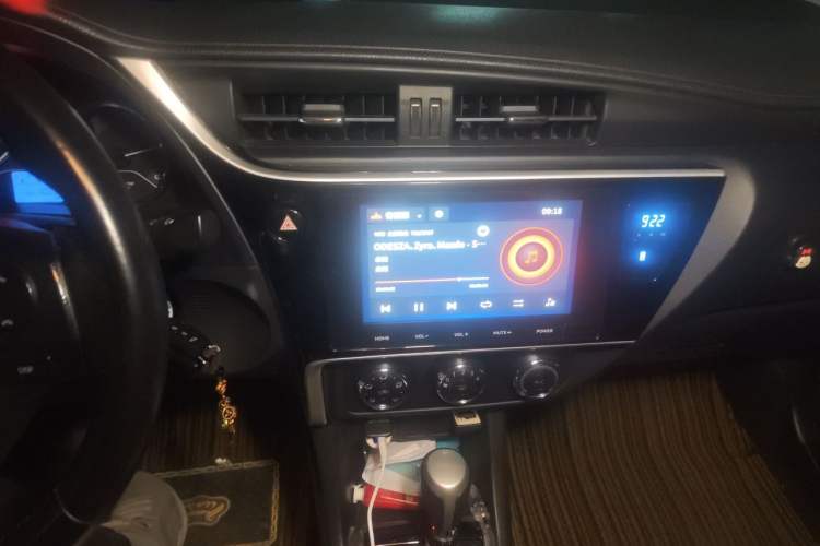 Used Toyota Levin 2017 Revised 185T CVT Elite Edition China V Standard Audio And AC Panel