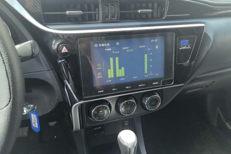 Used Toyota Levin 2017 Revised 185T CVT Elite Edition China V Standard Audio And AC Panel
