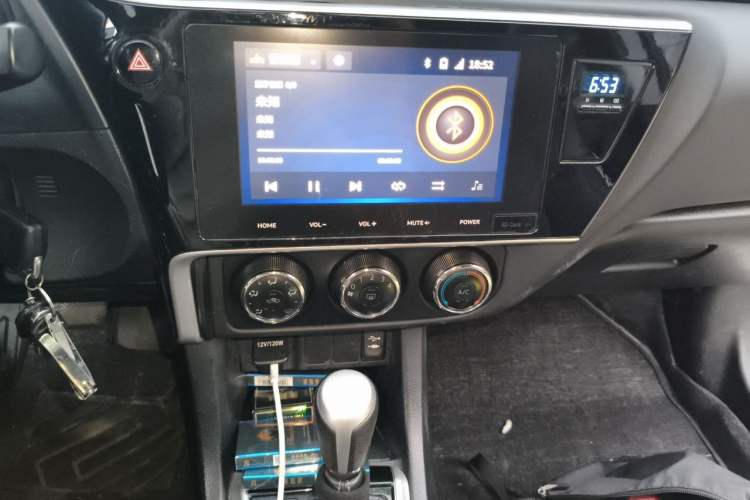 Used Toyota Levin 2017 Revised Version 185T CVT Elite Edition China VI Standard Audio And AC Panel