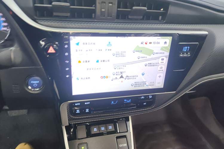 Used Toyota Levin 2017 Revised Dual-Engine 1.8H GS E-CVT Elite Sunroof Version China V Standard Audio And AC Panel