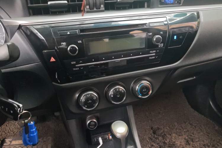 Used Toyota Levin 2017 1.2T G CVT Elite Edition Audio And AC Panel