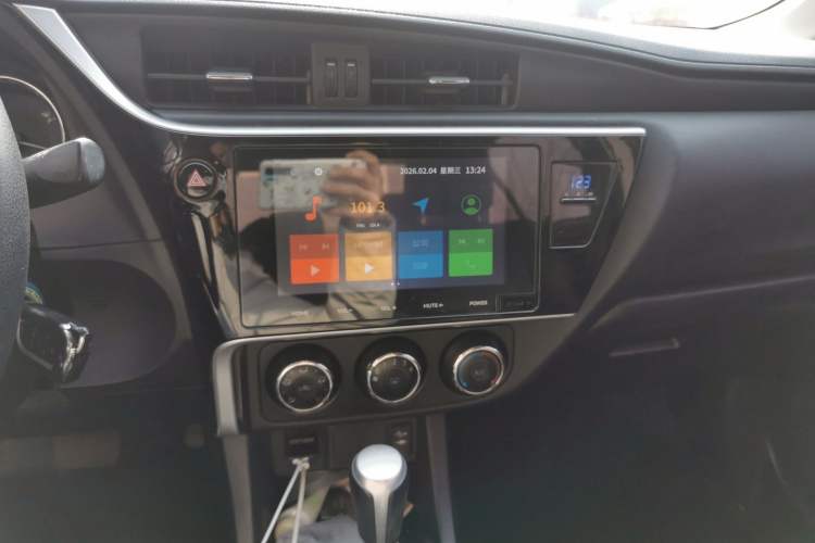 Used Toyota Levin 2017 Revised Version 185T CVT Elite Edition China VI Standard Audio And AC Panel