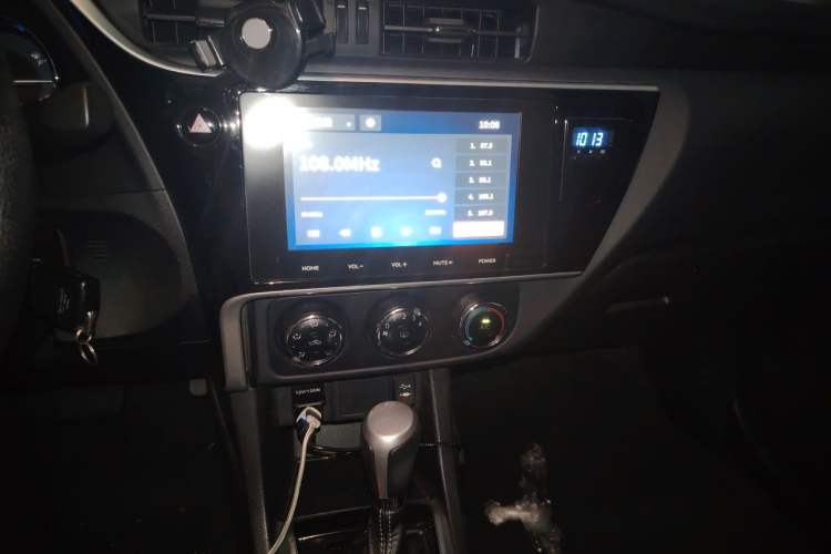 Used Toyota Levin 2017 Revised 185T CVT Elite Edition China V Standard Audio And AC Panel