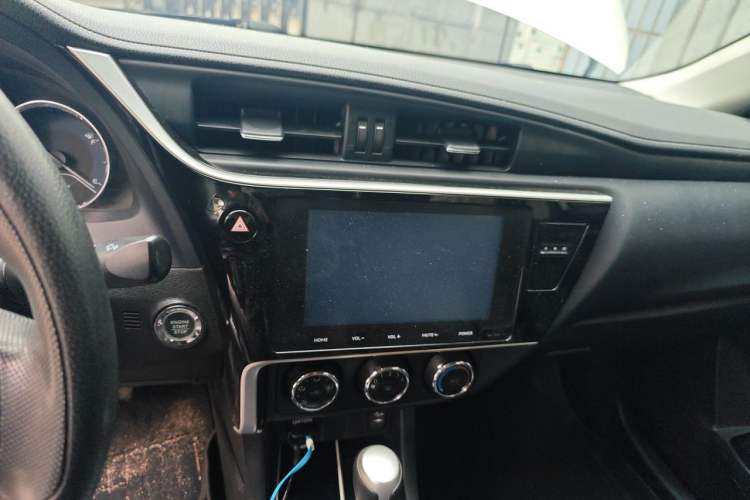 Used Toyota Levin 2017 Revised Version 185T CVT Elite Edition China VI Standard Audio And AC Panel