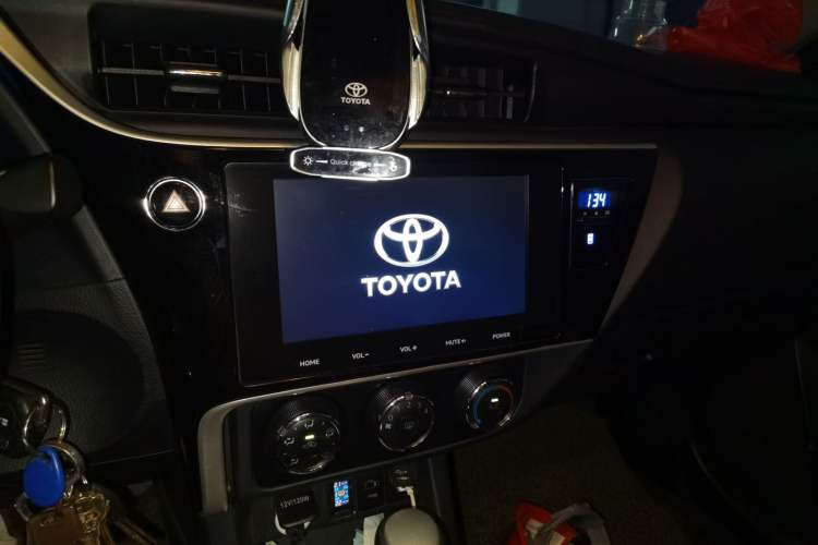Used Toyota Levin 2017 Revised Version 185T CVT Elite Edition China VI Standard Audio And AC Panel