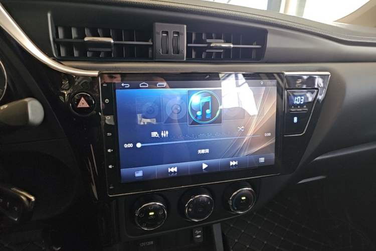 Used Toyota Levin 2017 Revised 185T CVT Elite Edition China V Standard Audio And AC Panel