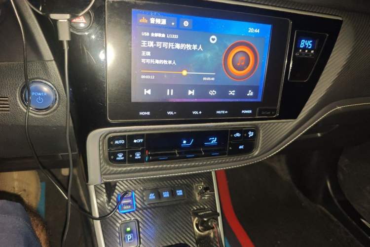 Used Toyota Levin 2017 Revised Dual-Engine 1.8H V E-CVT Luxury Edition China V Standard Audio And AC Panel