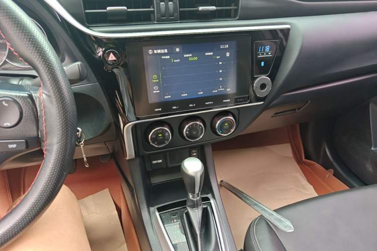 Used Toyota Levin 2017 Revised 185T CVT Elite Edition China V Standard Audio And AC Panel