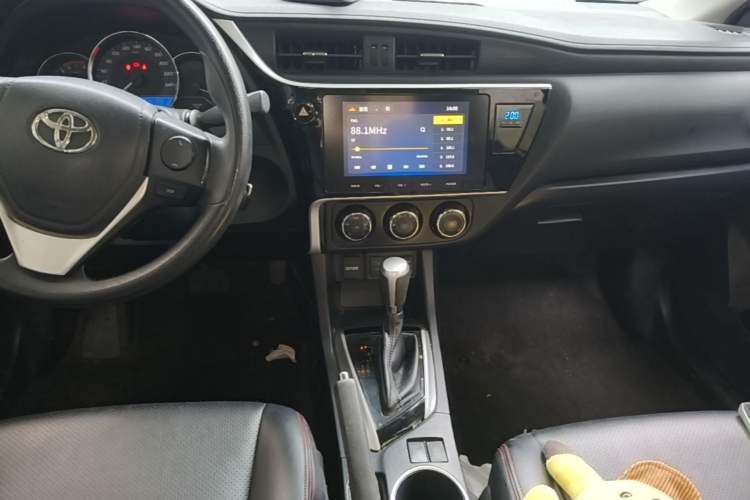 Used Toyota Levin 2017 Revised 185T CVT Elite Edition China V Standard Audio And AC Panel