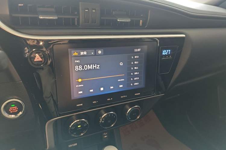 Used Toyota Levin 2017 Revised 185T CVT Leading Edition China V Standard Audio And AC Panel