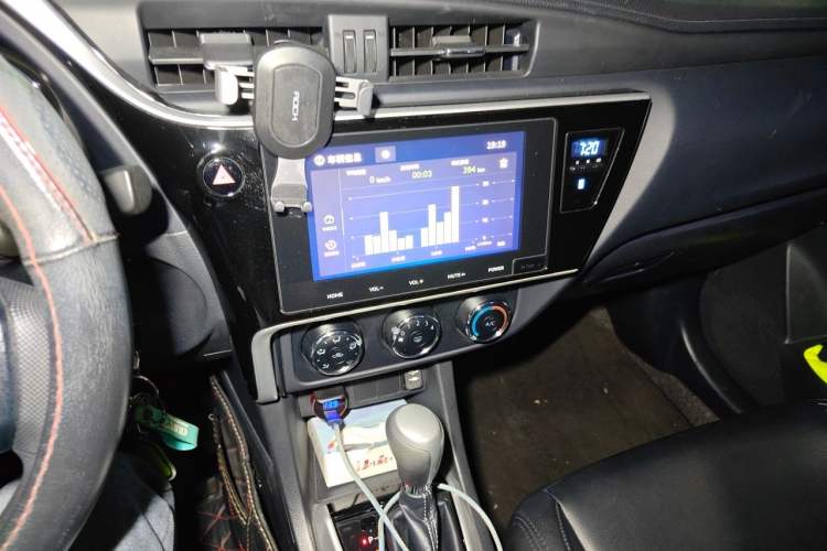 Used Toyota Levin 2017 Revised 185T CVT Elite Edition China V Standard Audio And AC Panel