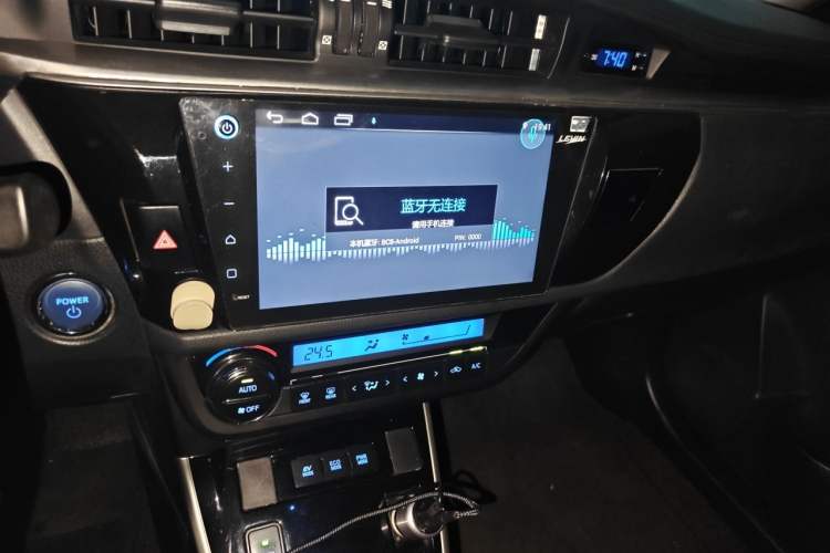 Used Toyota Levin 2017 Revised Dual-Engine 1.8H GS E-CVT Elite Sunroof Version China V Standard Audio And AC Panel