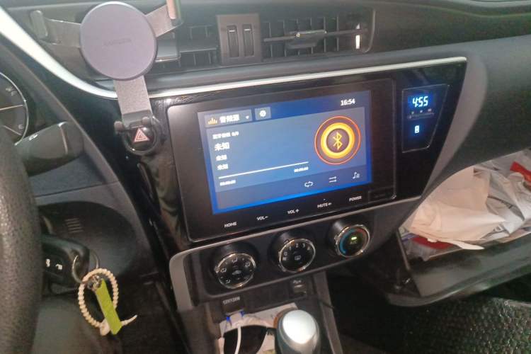 Used Toyota Levin 2017 Revised 185T CVT Elite Edition China V Standard Audio And AC Panel