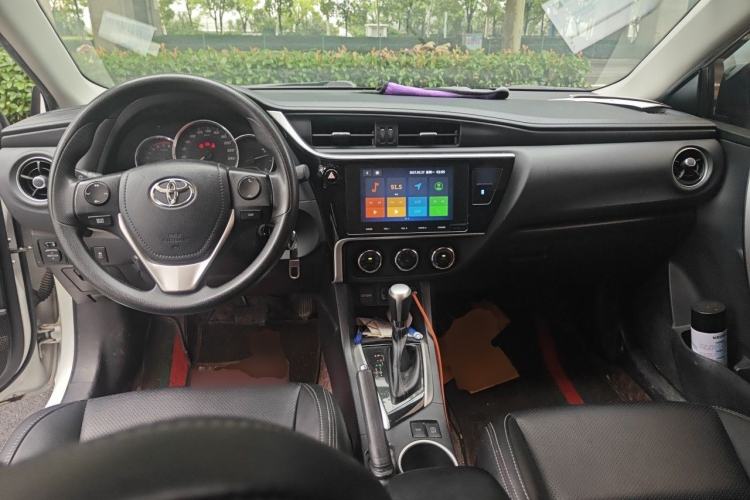 Used Toyota Levin 2017 Revised 185T CVT Elite Edition China V Standard Center Console