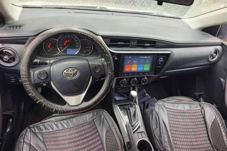 Used Toyota Levin 2017 Revised 185T CVT Elite Edition China V Standard Center Console
