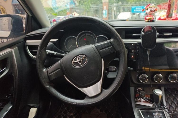 Used Toyota Levin 2017 1.2T G CVT Elite Edition Center Console