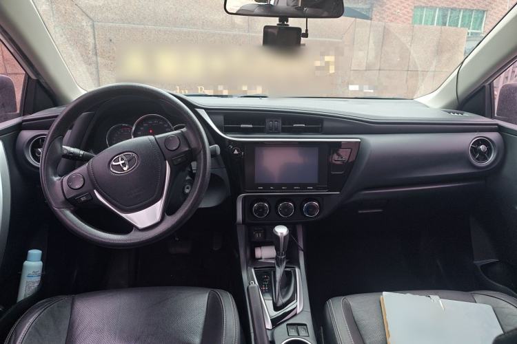 Used Toyota Levin 2017 Revised 185T CVT Leading Edition China V Standard Center Console