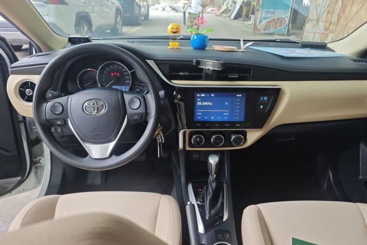 Used Toyota Levin 2017 1.2T G CVT Elite Edition Center Console