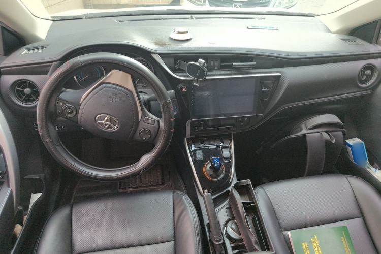 Used Toyota Levin 2017 Revised Dual-Engine 1.8H GS E-CVT Elite Sunroof Version China V Standard Center Console