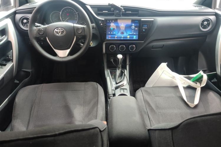 Used Toyota Levin 2017 Revised 185T CVT Elite Edition China V Standard Center Console