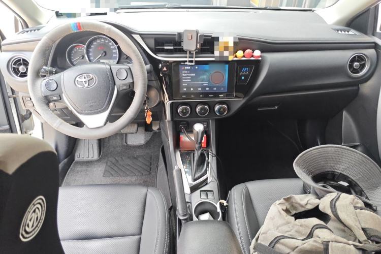 Used Toyota Levin 2017 Revised 185T CVT Elite Edition China V Standard Center Console