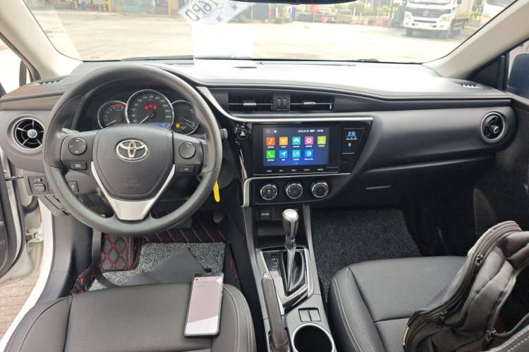 Used Toyota Levin 2017 Revised 185T CVT Elite Edition China V Standard Center Console