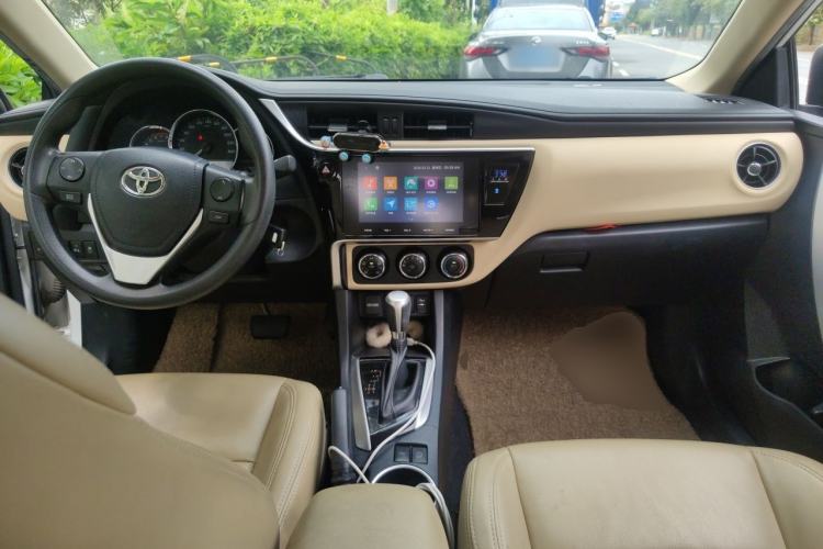 Used Toyota Levin 2017 1.2T V CVT Luxury Edition Center Console